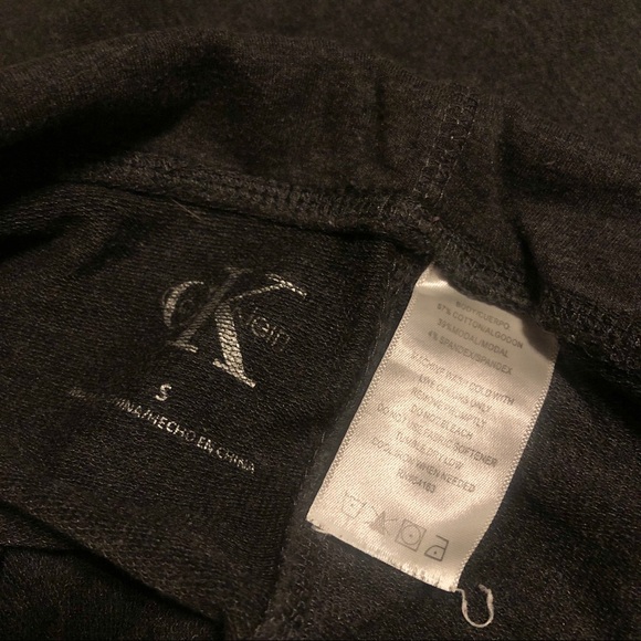 Calvin Klein Yoga Sweat Pants with Pocket - Picture 5 of 5